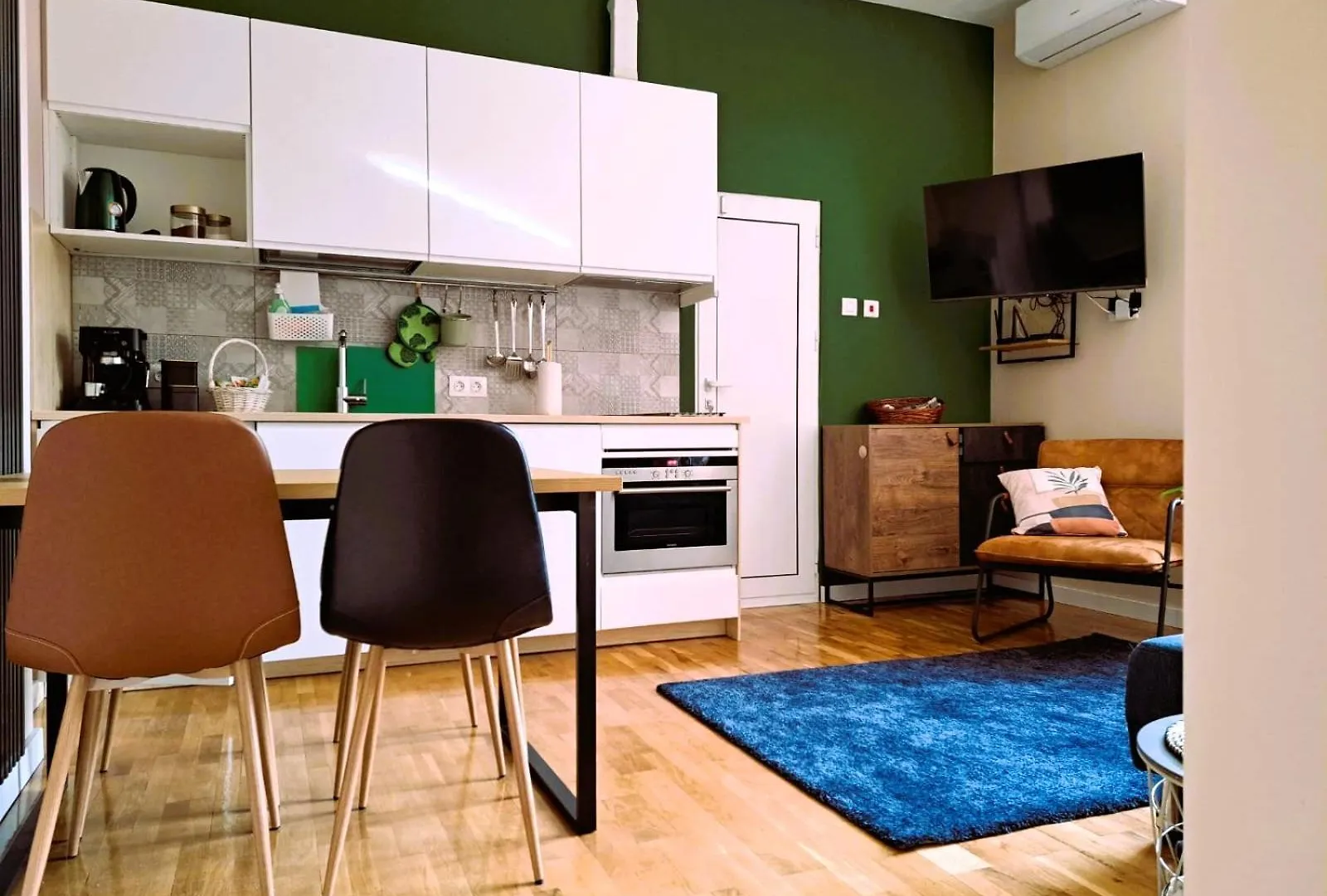 Artiesta - 5 Apartments Sofia 0*,  Bulgaria